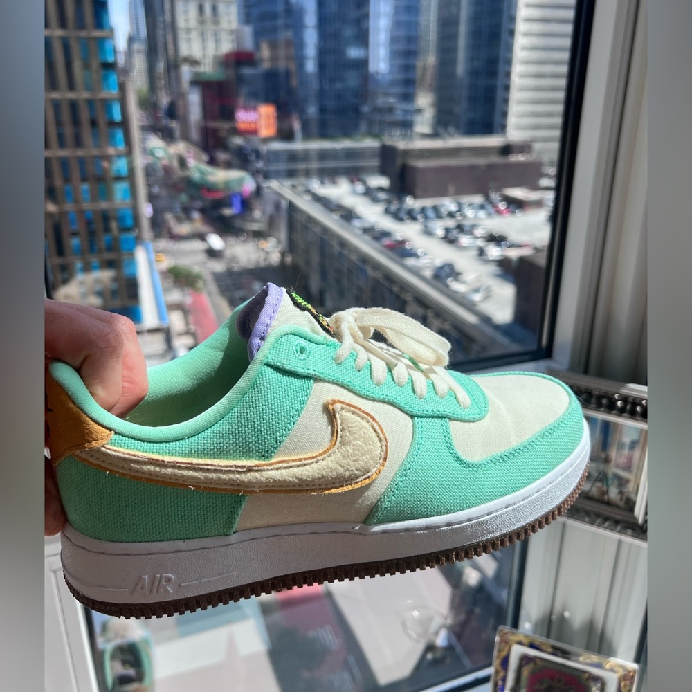 NWOT 🍍Nike Air Force 1 ‘Happy Pineapple’ 🍍